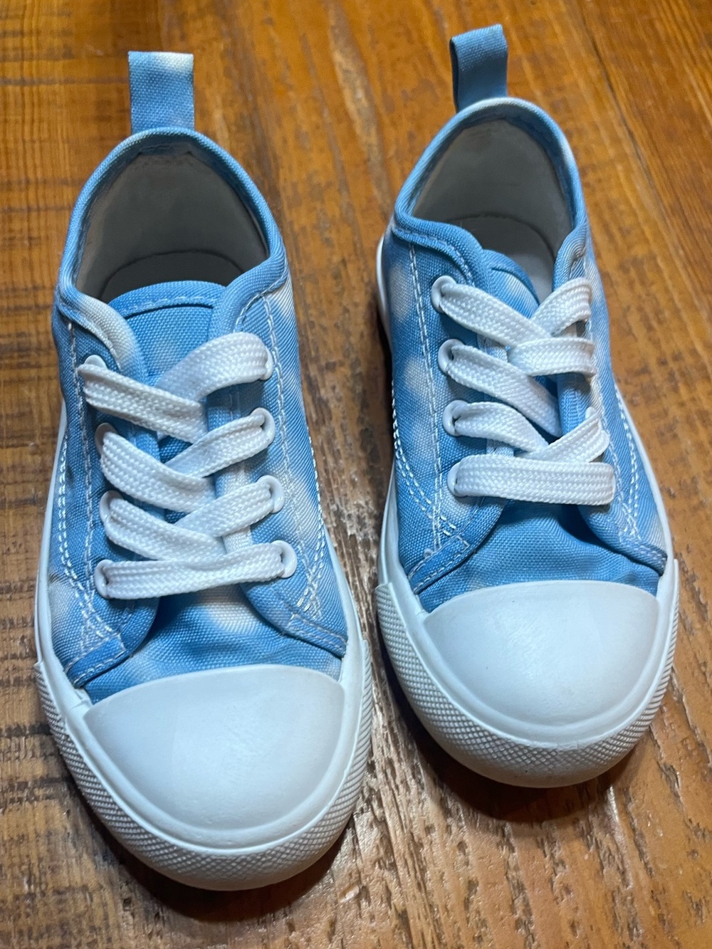 Capelli of New York Canvas Lace-Up Sneakers